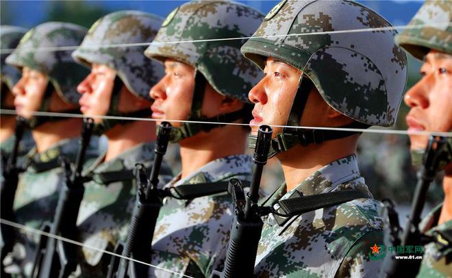 中國先進軍事力量，展現(xiàn)新時代的國防實力，中國先進軍事力量，展現(xiàn)新時代的國防風采