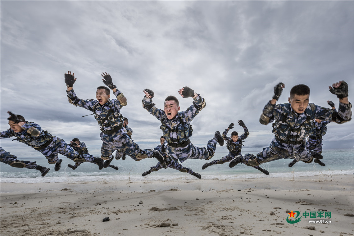 最新軍事圖片高清壁紙，展現(xiàn)現(xiàn)代軍事力量之美，現(xiàn)代軍事力量之美，高清壁紙軍事圖片展示