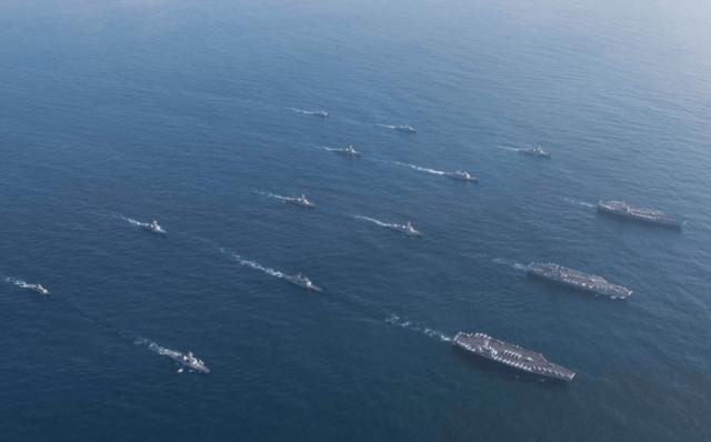 美軍艦穿越海峽，國(guó)際水域的航行自由與挑戰(zhàn)，美軍艦穿越海峽，航行自由與國(guó)際水域的挑戰(zhàn)