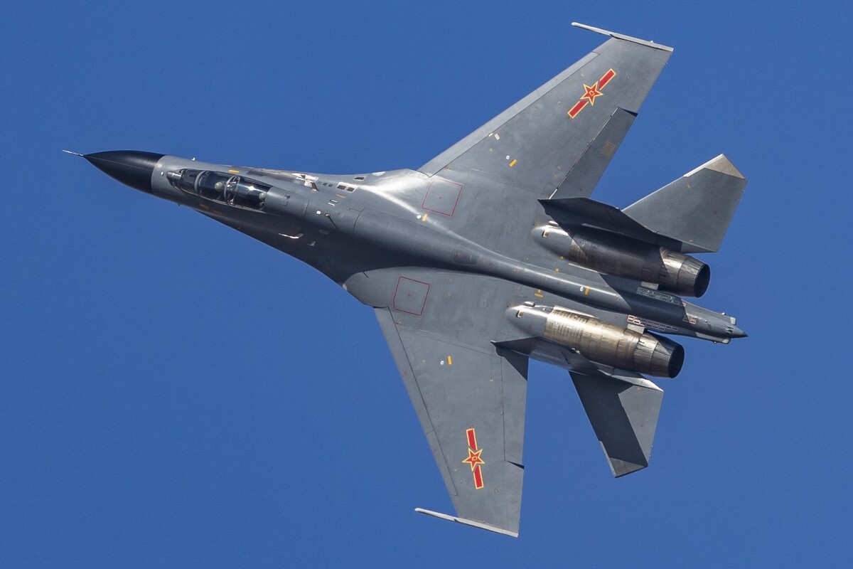 殲-11戰(zhàn)斗機深度解析資料，殲-11戰(zhàn)斗機深度解析與性能探討
