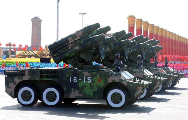 慶祝輝煌歷程，閱兵裝備方隊(duì)60周年回顧與展望，閱兵裝備方隊(duì)輝煌歷程回顧與展望，慶祝成立60周年盛典