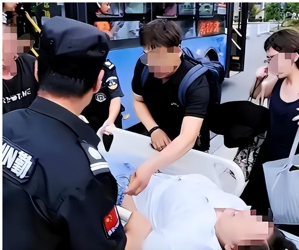關于彩票賠率的秘密，揭秘兩肖賠多少的秘密，揭秘彩票兩肖賠率內(nèi)幕，賠多少的秘密揭曉！