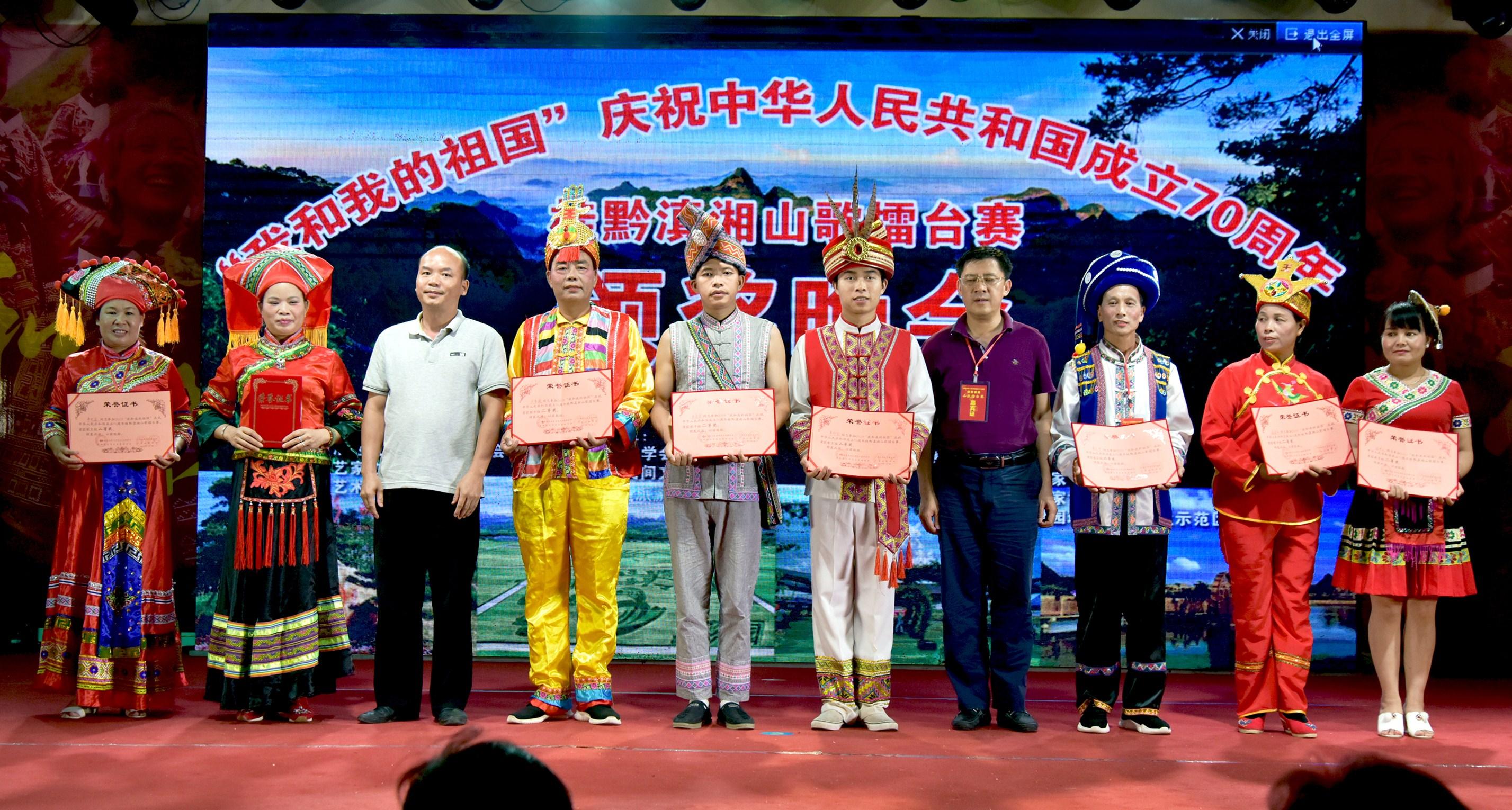 王中王免費四肖選一肖，揭秘真相與策略，王中王免費四肖選一肖，真相揭秘與策略探討