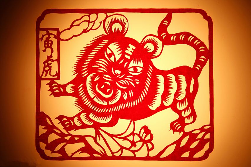 當(dāng)頭捧喝王中王，揭秘生肖奧秘，揭秘生肖奧秘，王中王的當(dāng)頭捧喝