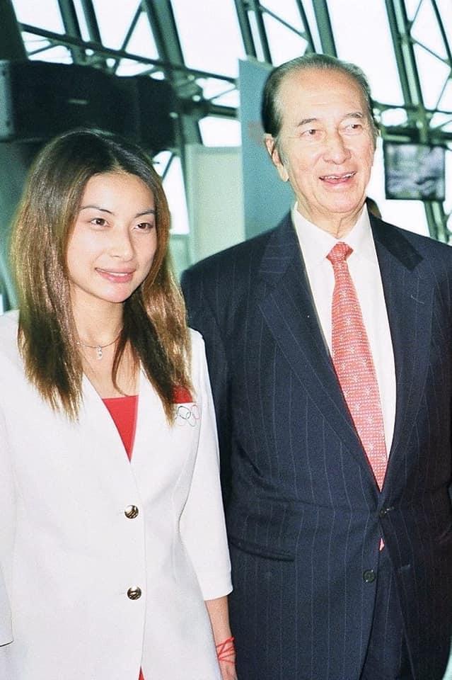 2004新澳門天天開好彩大全正版——經(jīng)典回顧與彩票策略，2004新澳門天天開好彩經(jīng)典回顧與彩票策略指南