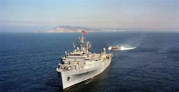 伊朗向中國購買超過200艘軍艦，深度解析背后的因素與影響，伊朗向中國購買逾200艘軍艦背后的動因及影響深度解析