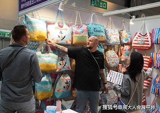 二四六香港資料期期準亮點，深度解析與獨特視角，二四六香港資料期期準亮點，深度解析與獨特視角揭秘