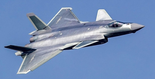 殲20飛機(jī)模型價(jià)格解析，多少錢(qián)能擁有這款軍事精品？，殲20飛機(jī)模型價(jià)格詳解，多少錢(qián)能擁有這款軍事精品收藏？