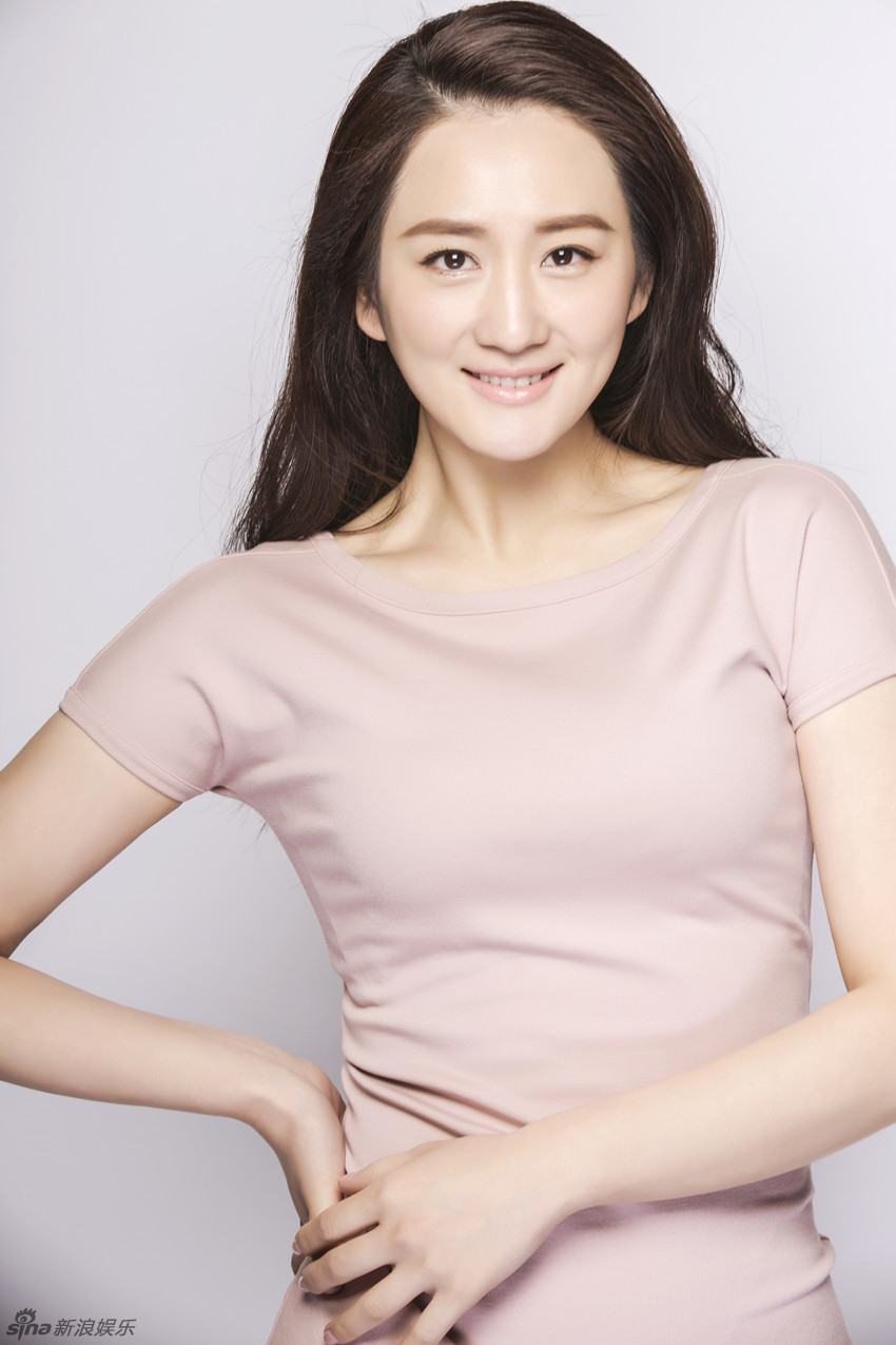 李玥個人資料，探索個人背景的深度之旅，李玥個人背景深度探索，揭開她的神秘面紗
