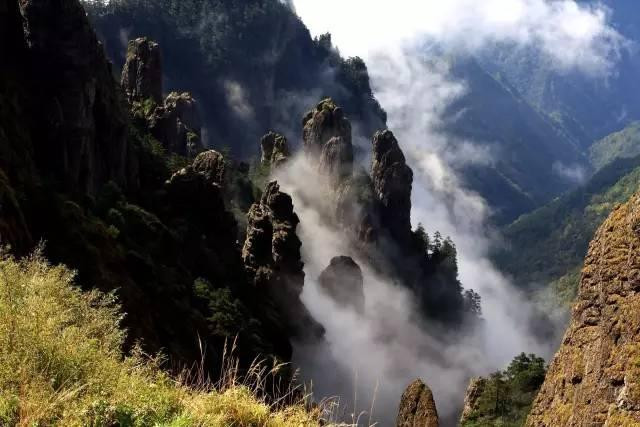 湖北省旅游必去十大景點(diǎn)，探索楚天之美，湖北省旅游必去十大景點(diǎn)，楚天之美探秘之旅